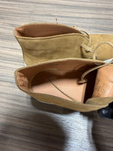 Load image into Gallery viewer, Ted Baker Clarecs Men's Tan Suede Chukka Trainer Hybrid Boots Sz 8
