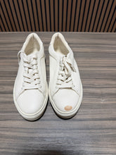 Load image into Gallery viewer, ALDO Mens Low Top Sneaker Sz 8 (BLEMISH)
