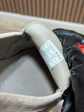 Load image into Gallery viewer, Calvin Klein Mens' Carch Loafers, Light Grey Sz 8
