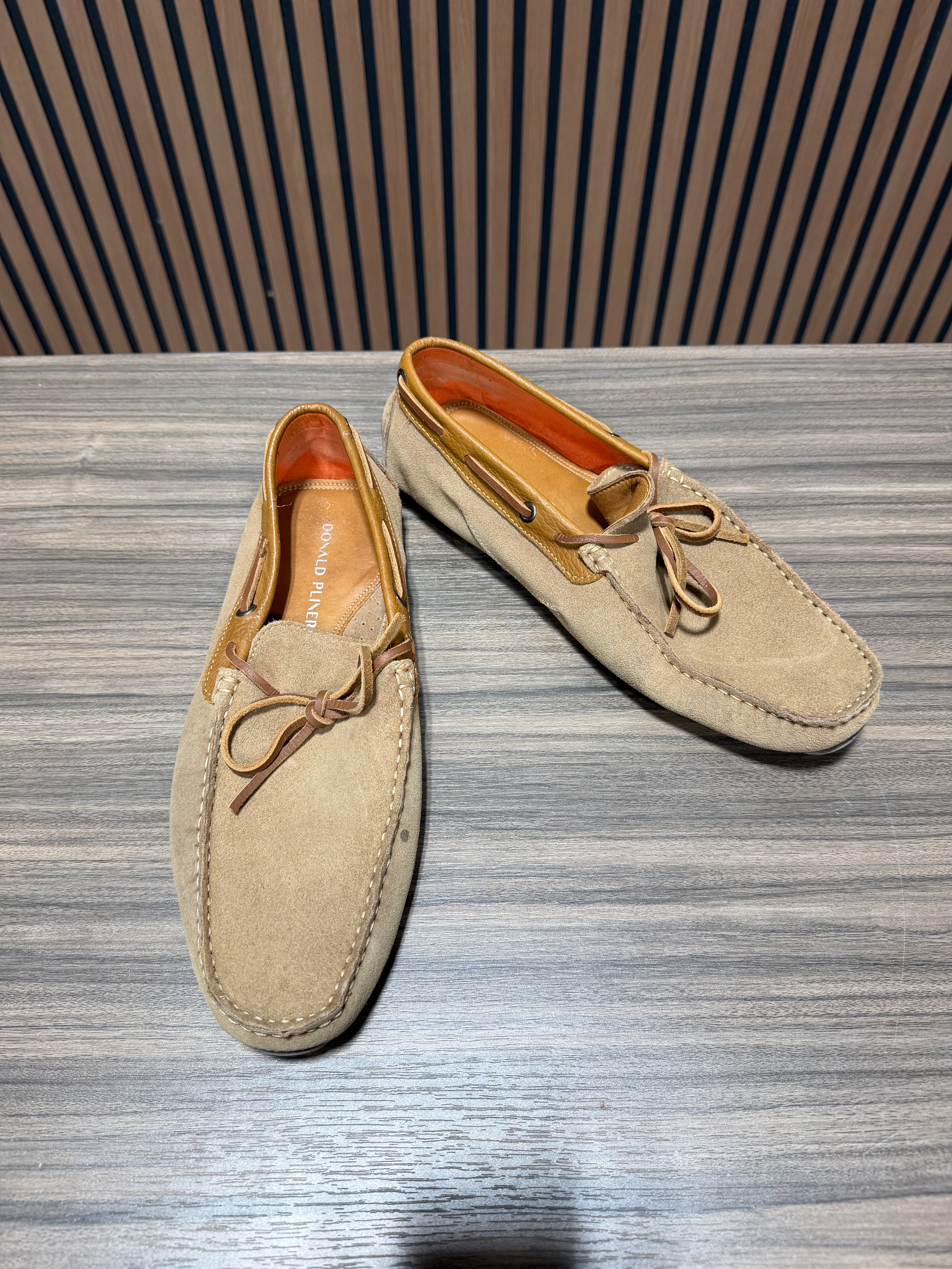 Donald Pliner Loafers Sz 8