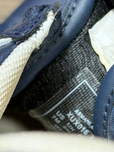 Load image into Gallery viewer, A|X Armani Exchange Men's Leather Logo Sneaker Sz 7M
