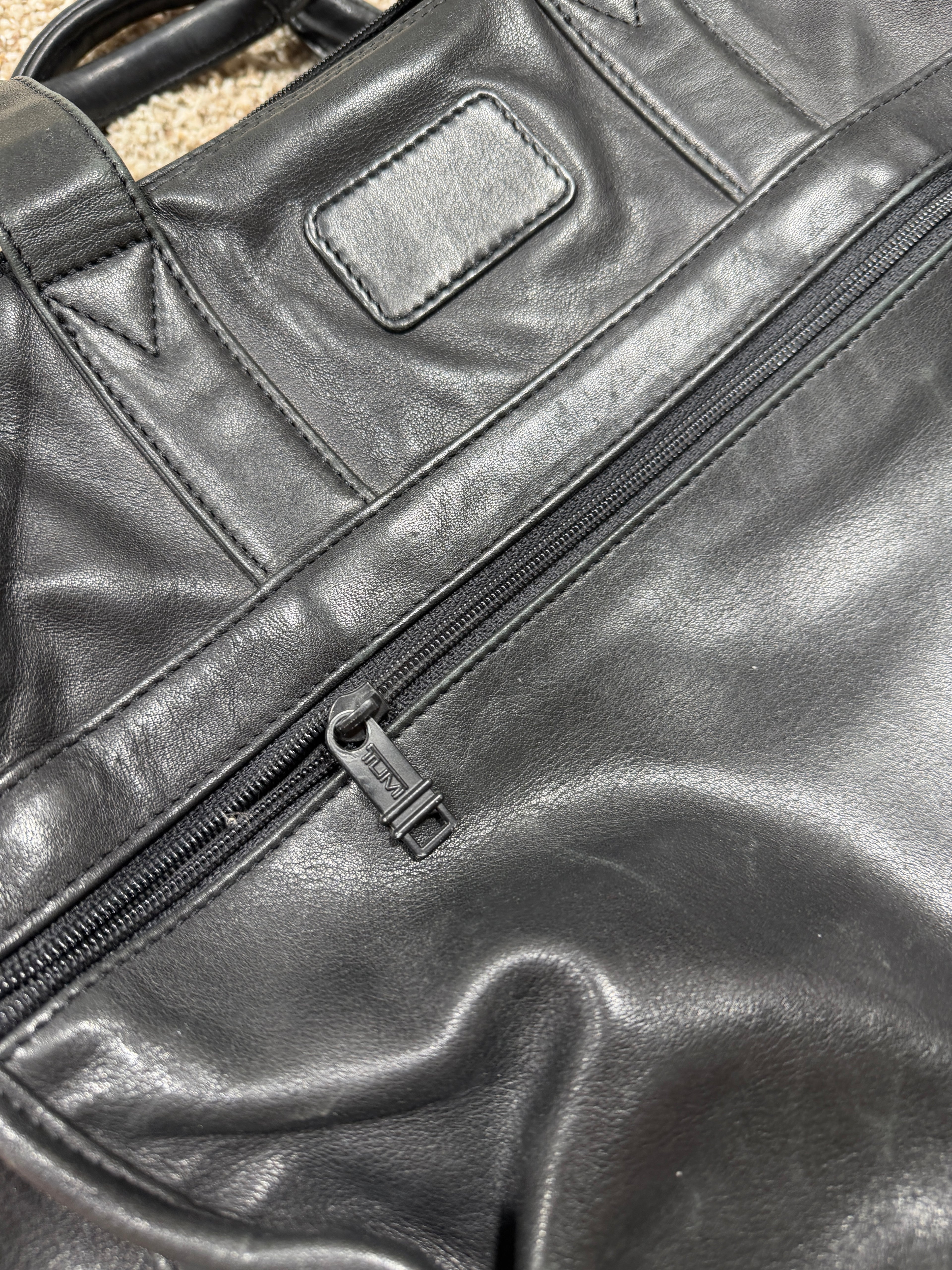 Tumi Limited Edition Black Leather Messenger Travel Laptop Bag
