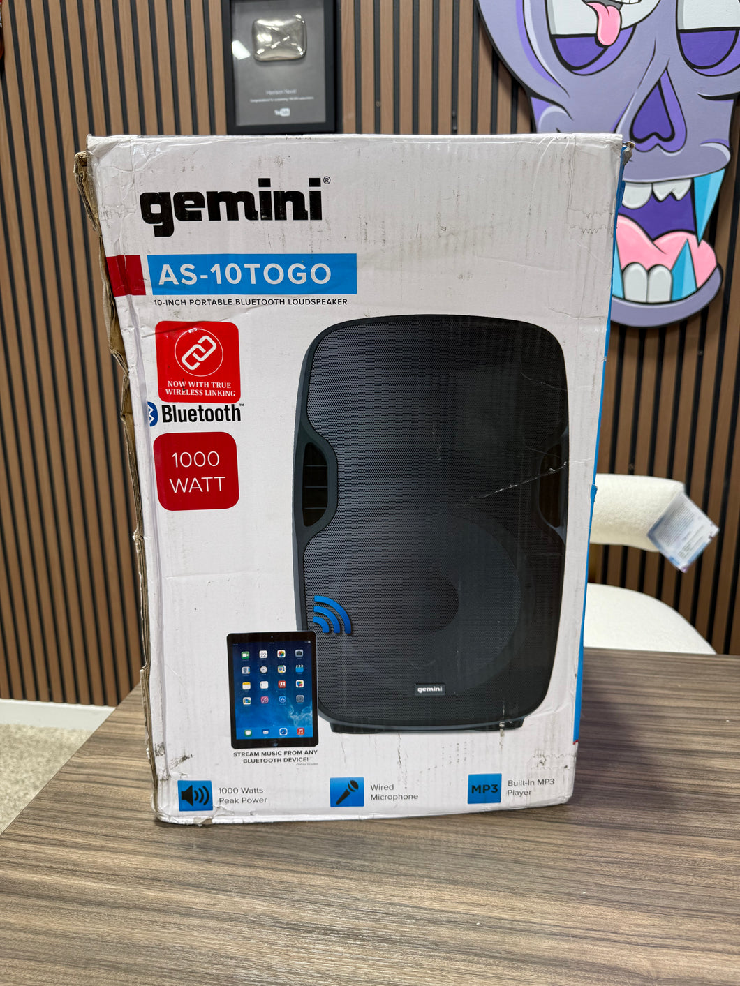 Gemini Portable Bluetooth Speaker W/ Microphone