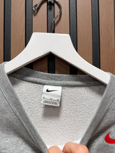 Load image into Gallery viewer, Nike Heather Gray Georgia Bulldogs Back-To-Back CFP Crewneck Sz XL
