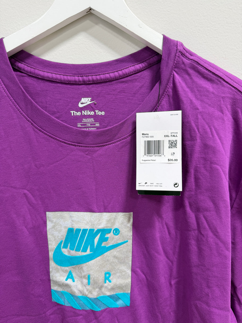 Nike Air Sportswear T-Shirt in Bold Berry Sz XXL-Tall