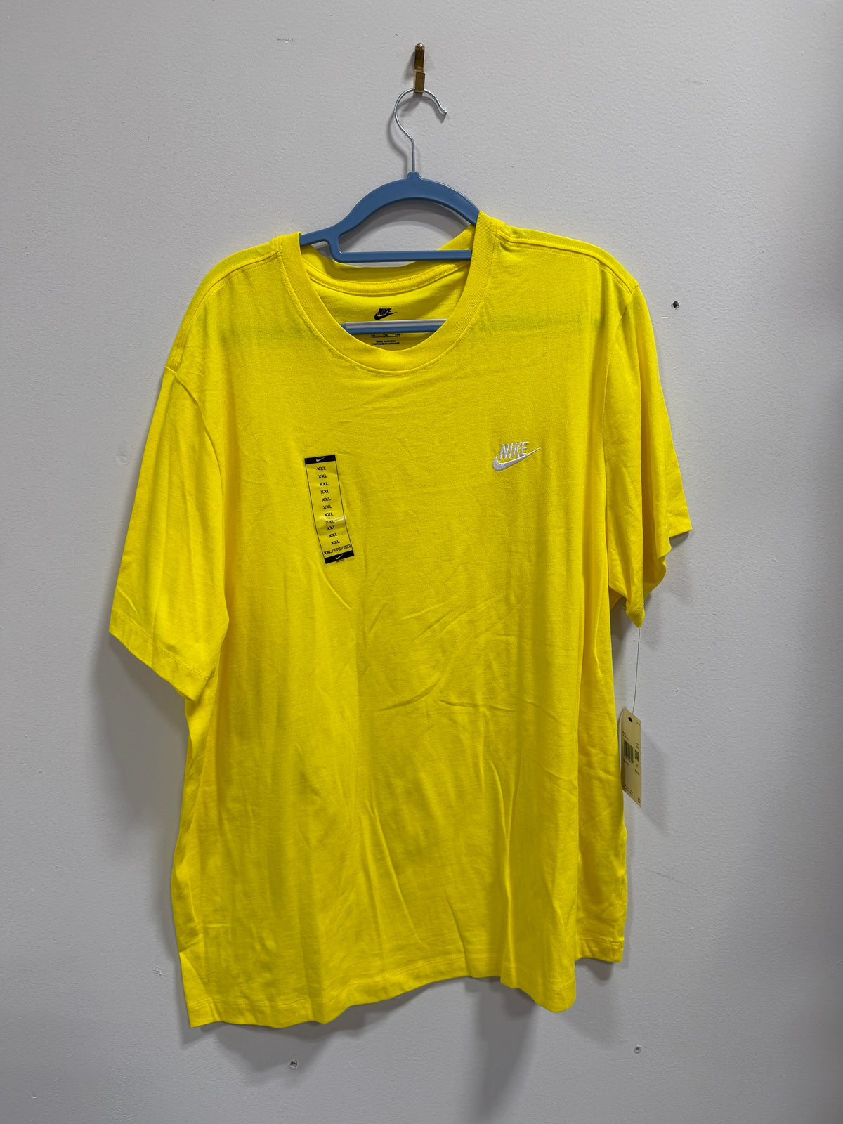 Mens Yellow Nike Shirt Size XXL/2XL