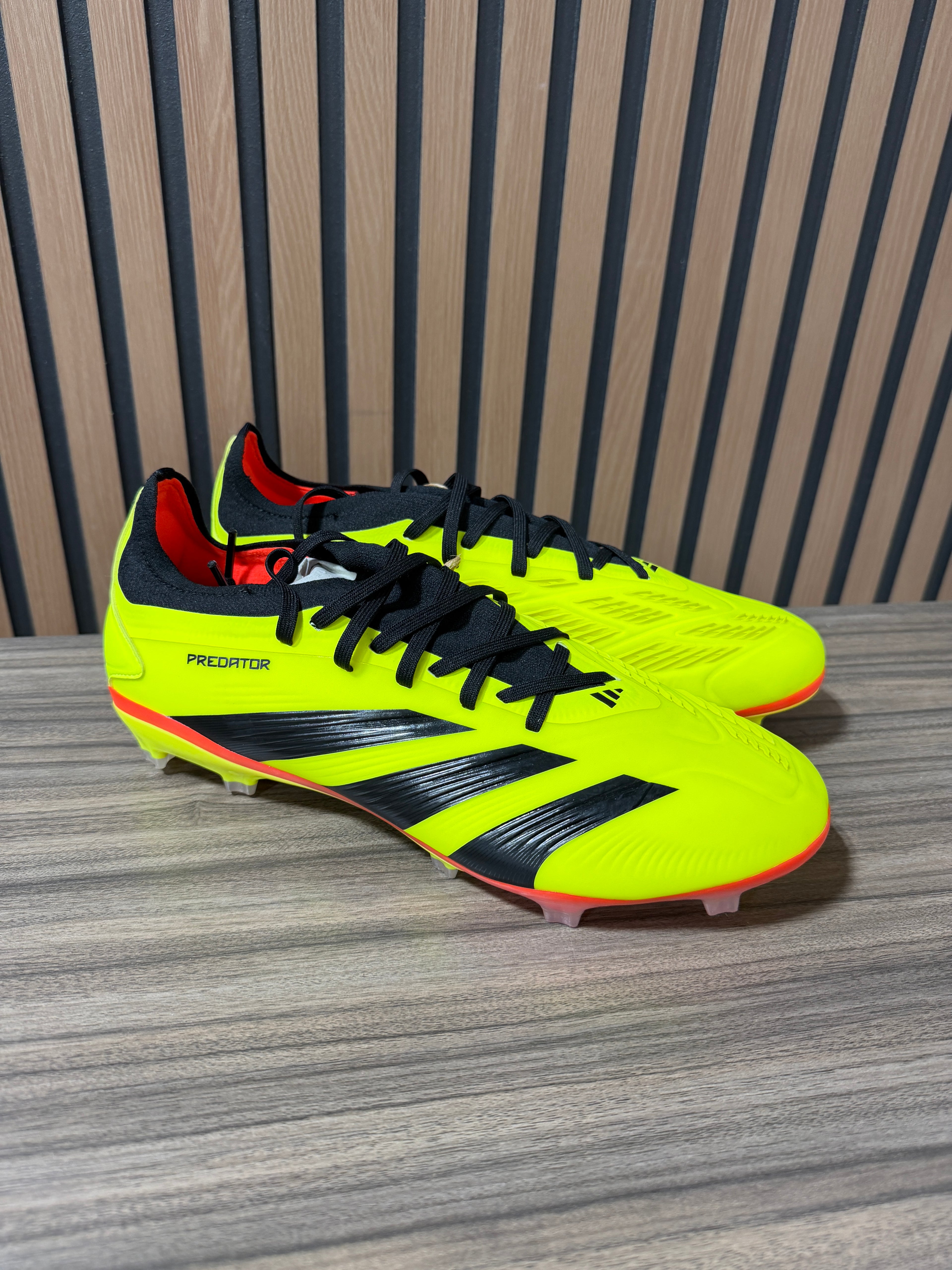 Adidas Predator Pro Firm Ground Sz 9