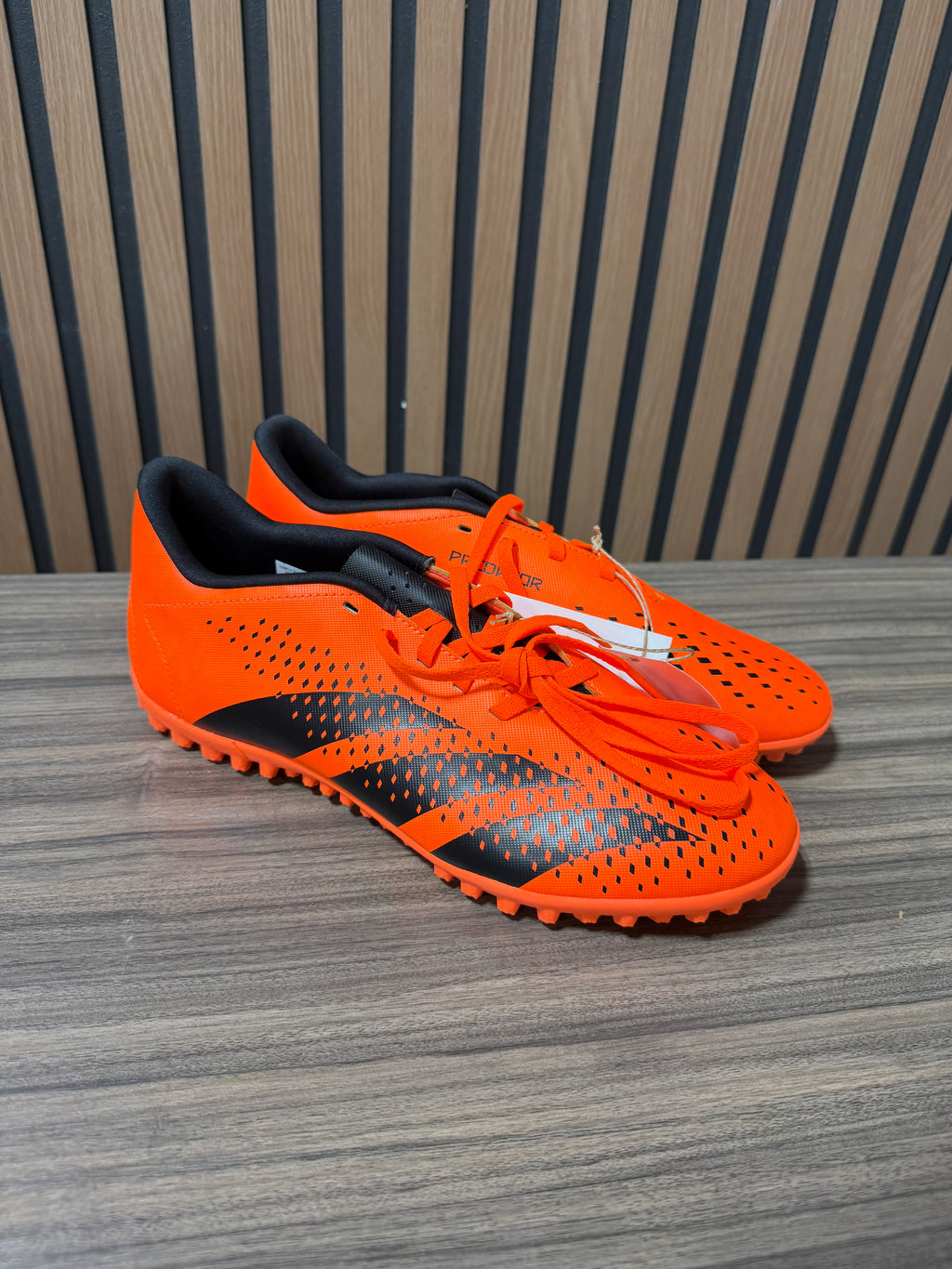 adidas Predator Accuracy.4 Turf Sz 9
