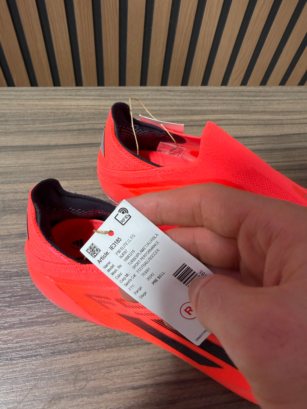 adidas F50 Pro Laceless Cleats Mens Sz 9