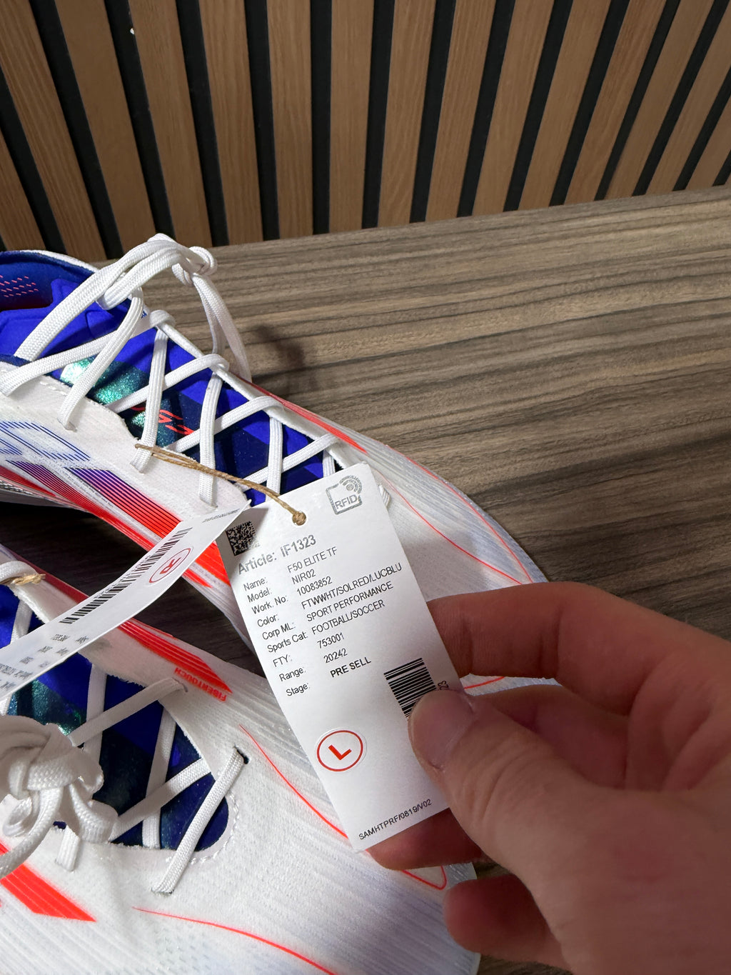 Adidas F50 LEAGUE LACELESS TURF Sz 9