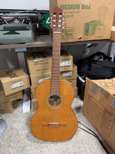 Load image into Gallery viewer, Miguel Rodriguez Beneito classical guitar
