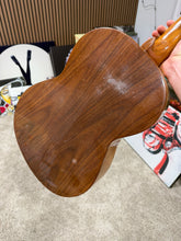 Load image into Gallery viewer, Miguel Rodriguez Beneito classical guitar
