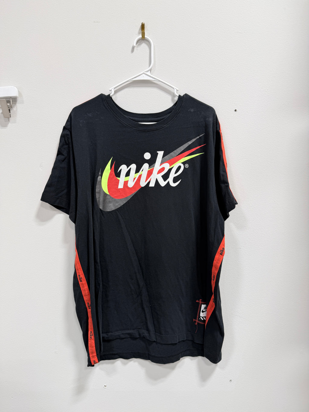 Nike Sportswear Retro Future Taping Tee men's sz 2XL