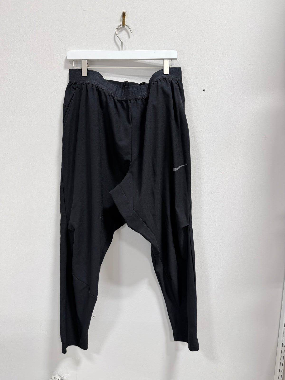 Nike Dri-FIT standard fit athletic pants men's sz 2XL