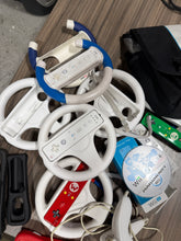Load image into Gallery viewer, Wii Controller + wheel Bundle + MarioKart Wii

