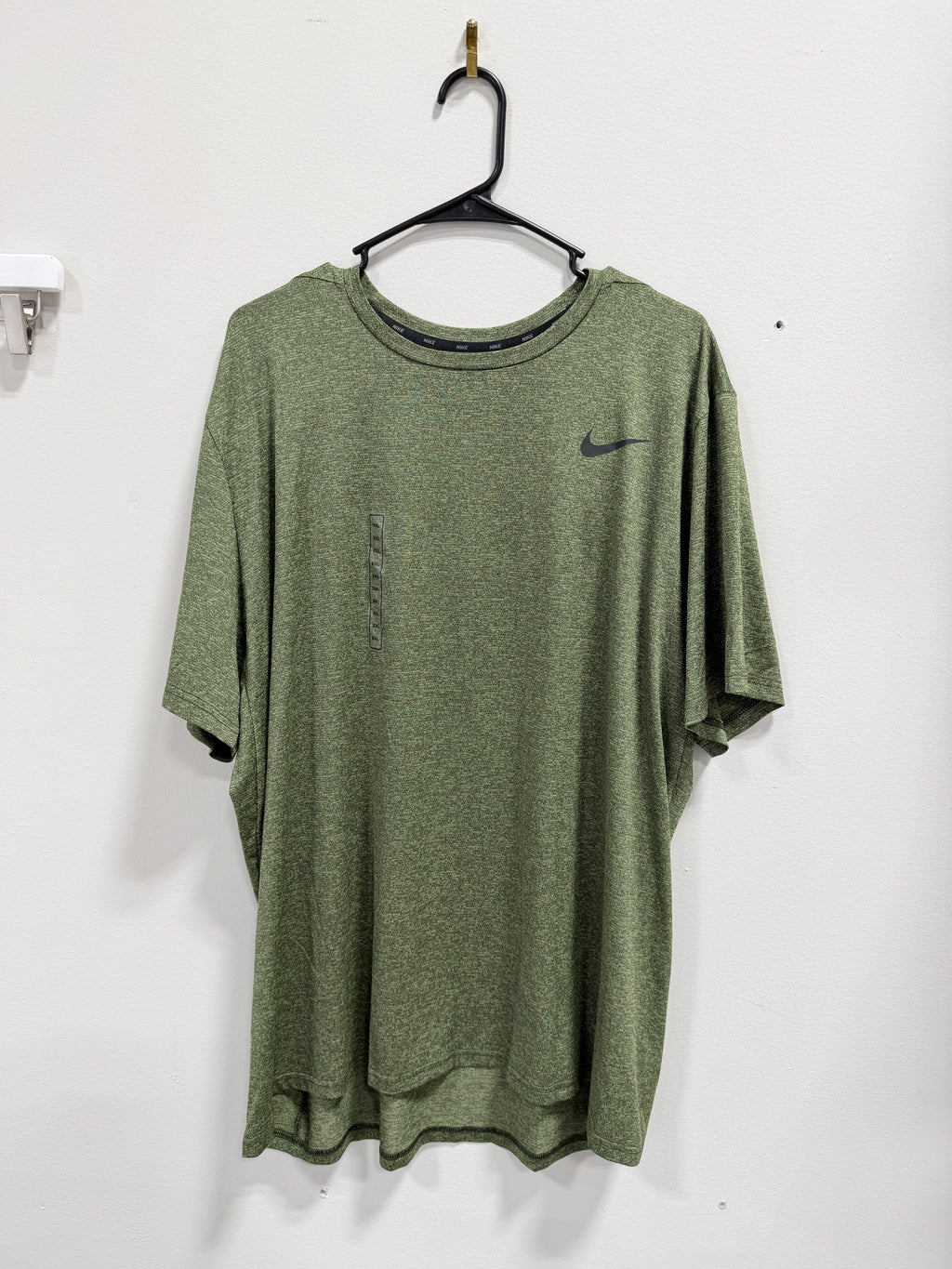 Nike Dri-FIT short-sleeve athletic t-shirt men's sz 2XL
