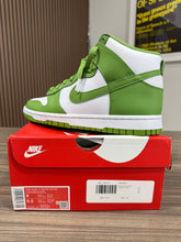 Load image into Gallery viewer, Nike Dunk Hi Chlorophyll Sz 8
