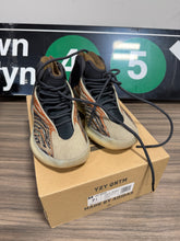 Load image into Gallery viewer, ADIDAS YEEZY QNTM FLASH ORANGE QUANTUM HI Sz 7.5
