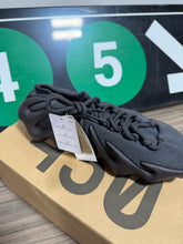 Load image into Gallery viewer, adidas Men's Yeezy 450 Utility Black Sz 8M
