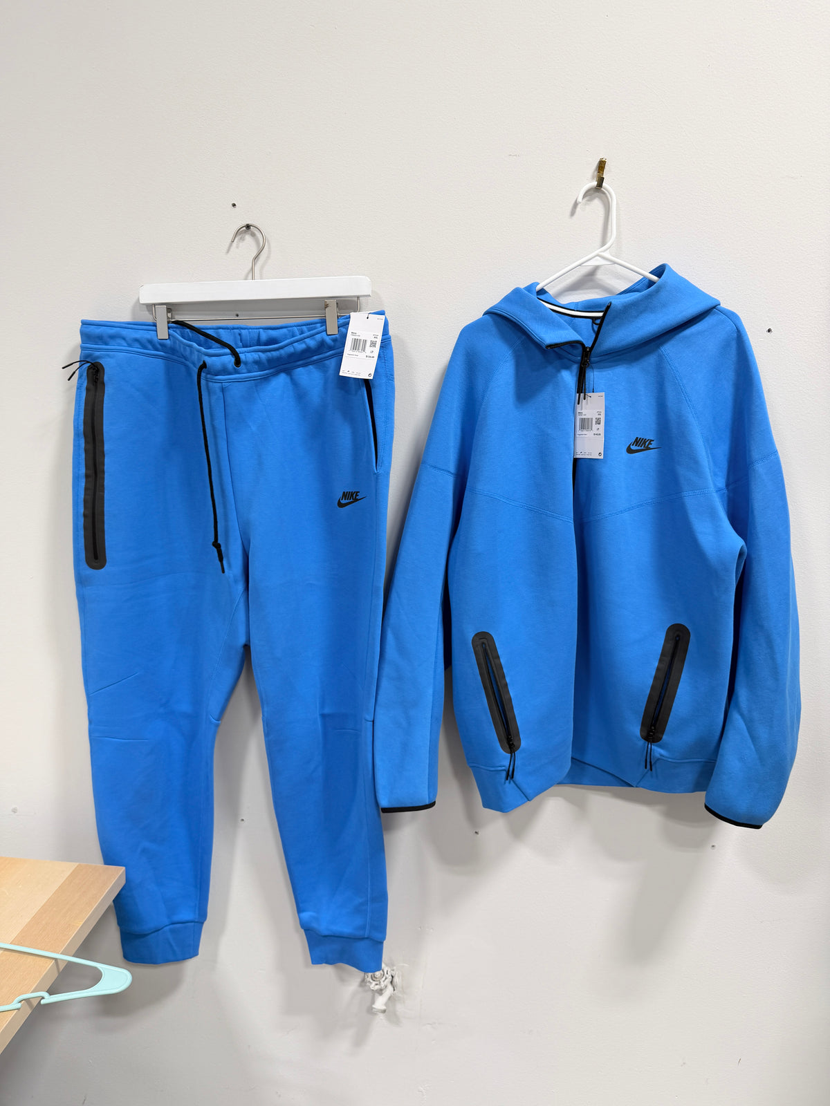 Nike Sportswear Tech Fleece Windrunner Full-Zip Hoodie & shorts set men's sz 2XL