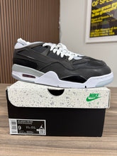 Load image into Gallery viewer, Jordan 4 PRM Black/Wolf Grey Sz 9

