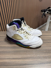 Load image into Gallery viewer, Jorda 5 Grape Size 13 NO BOX
