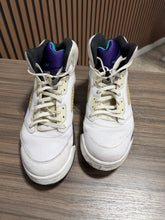 Load image into Gallery viewer, Jorda 5 Grape Size 13 NO BOX
