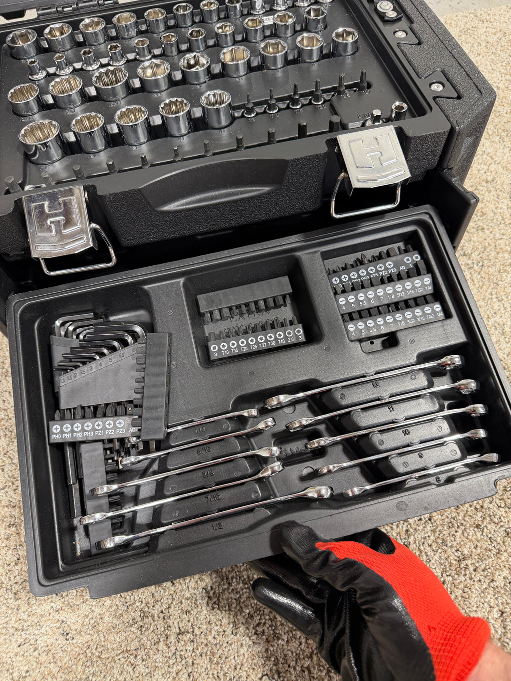 HART 215 Piece Mechanics Tool Set, ALMOST COMPLETE