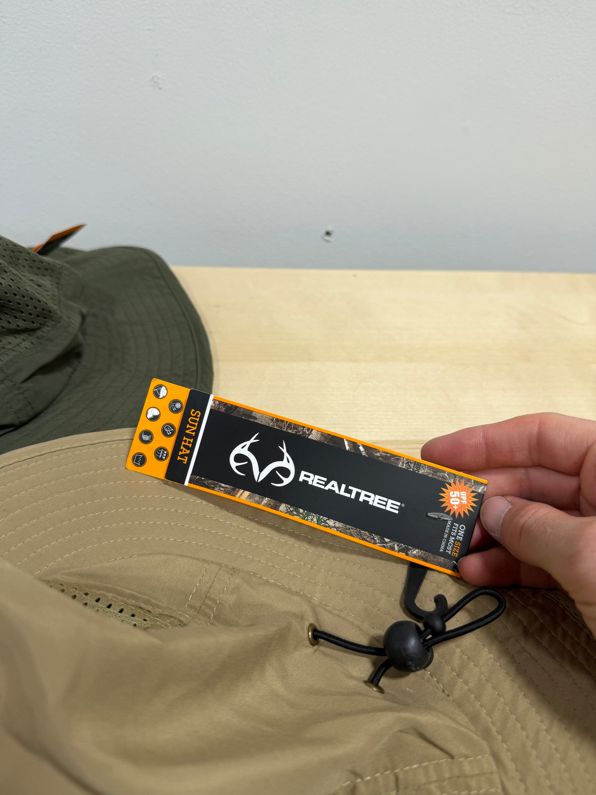 RealTree bucket Hats (2)