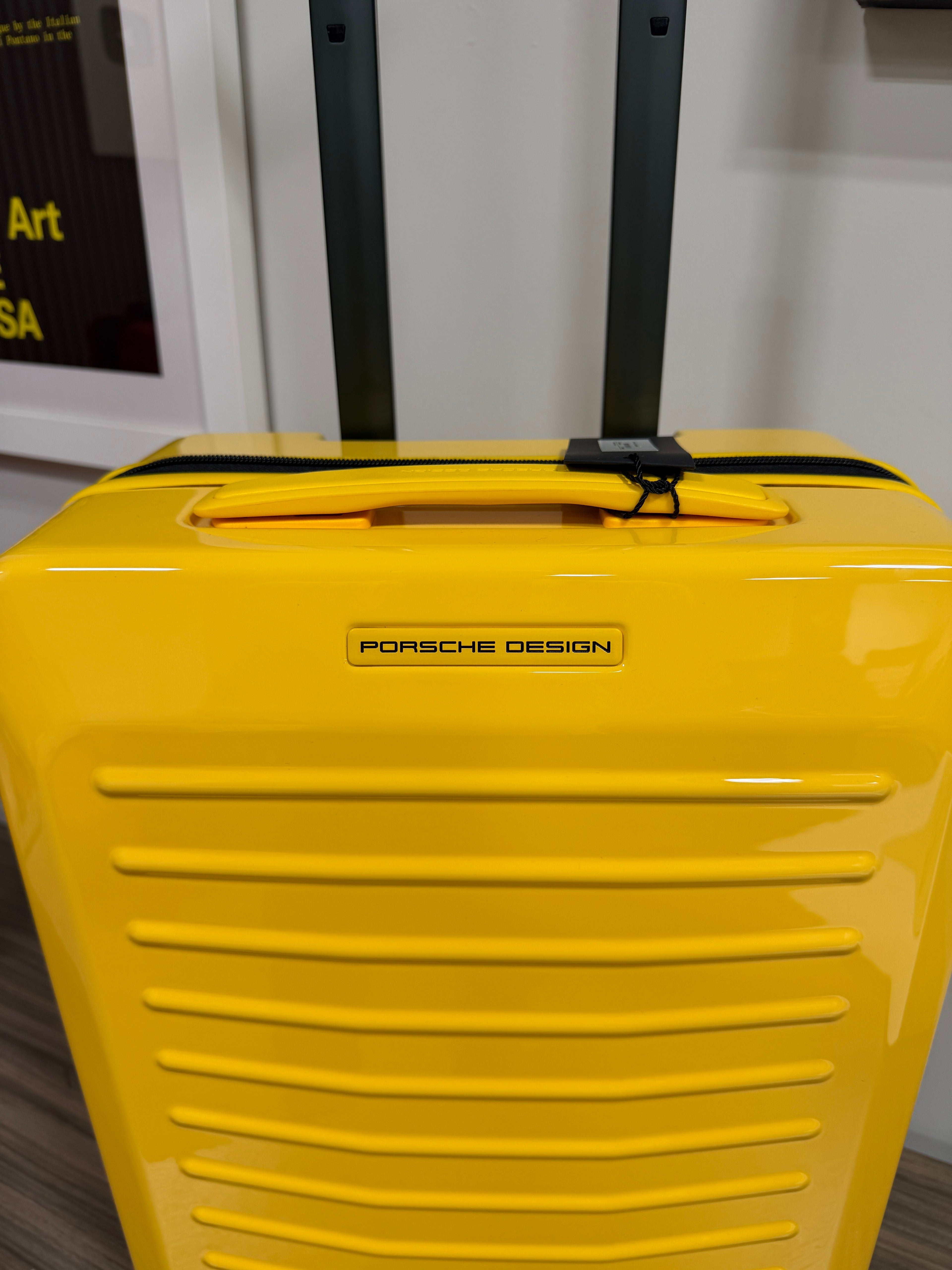 Porsche Roadster 21" Carry-On Spinner Luggage
