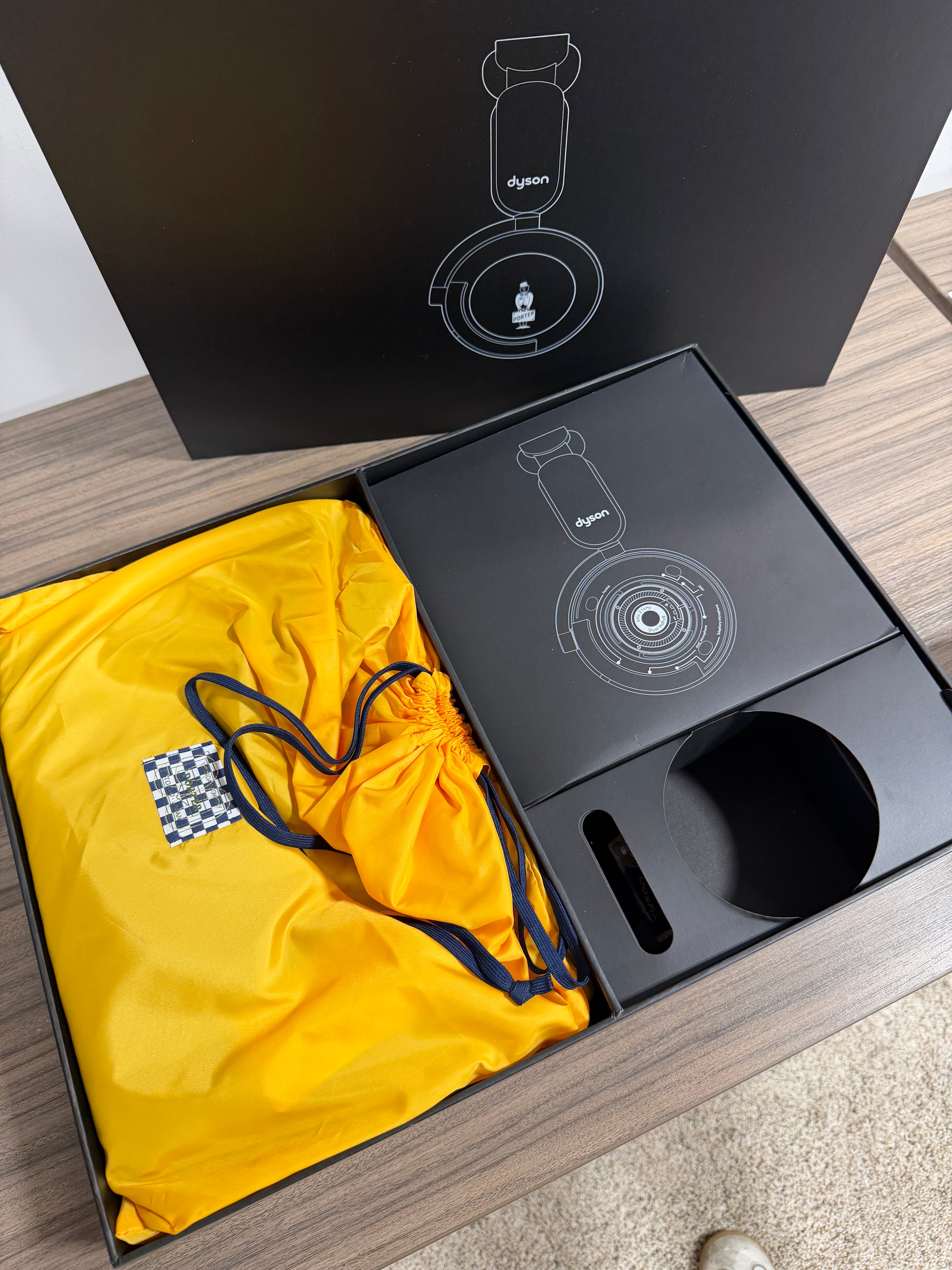 Dyson OnTrac x PORTER Limited Edition Headphones & Shoulder Bag