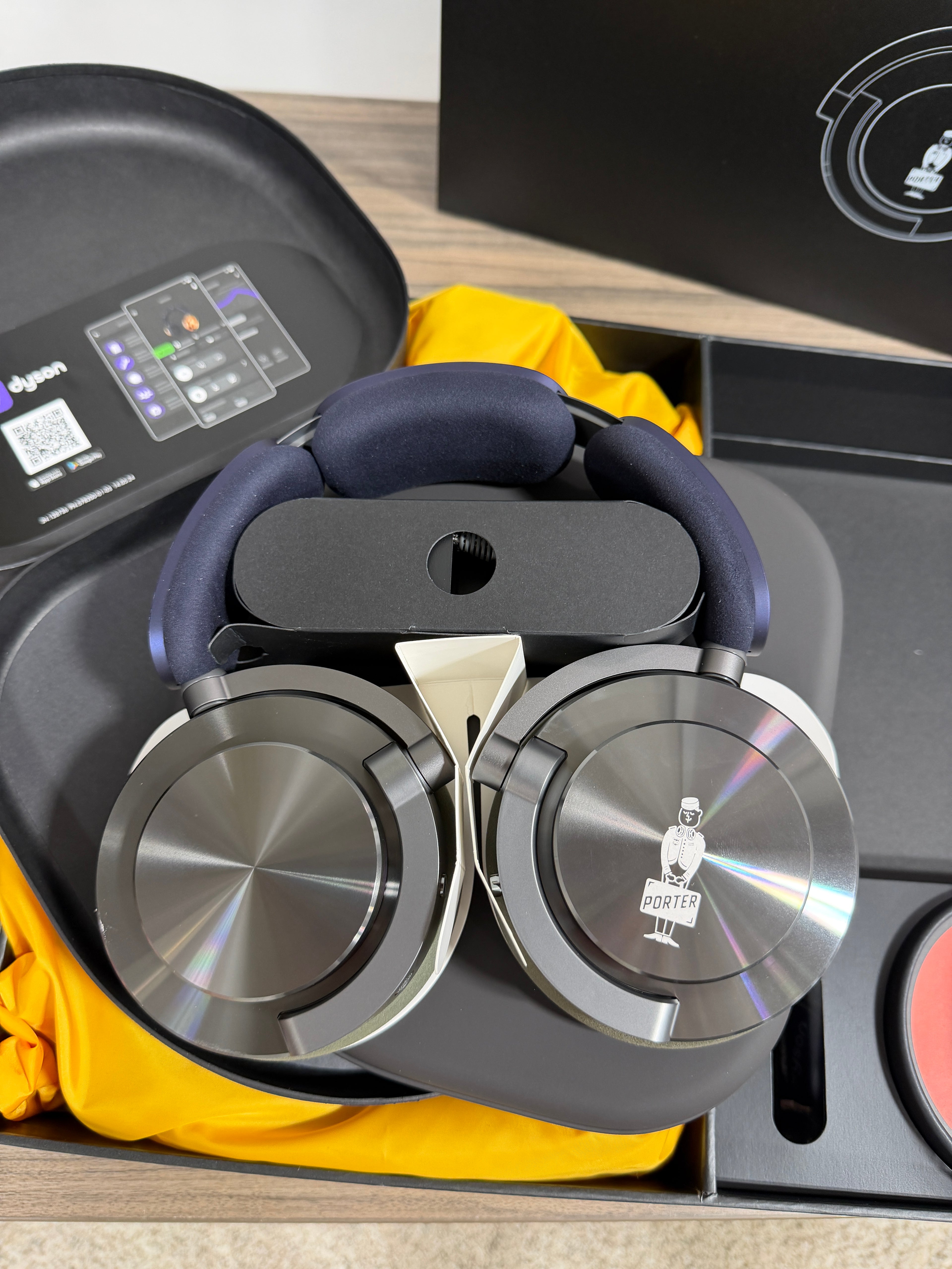 Dyson OnTrac x PORTER Limited Edition Headphones & Shoulder Bag