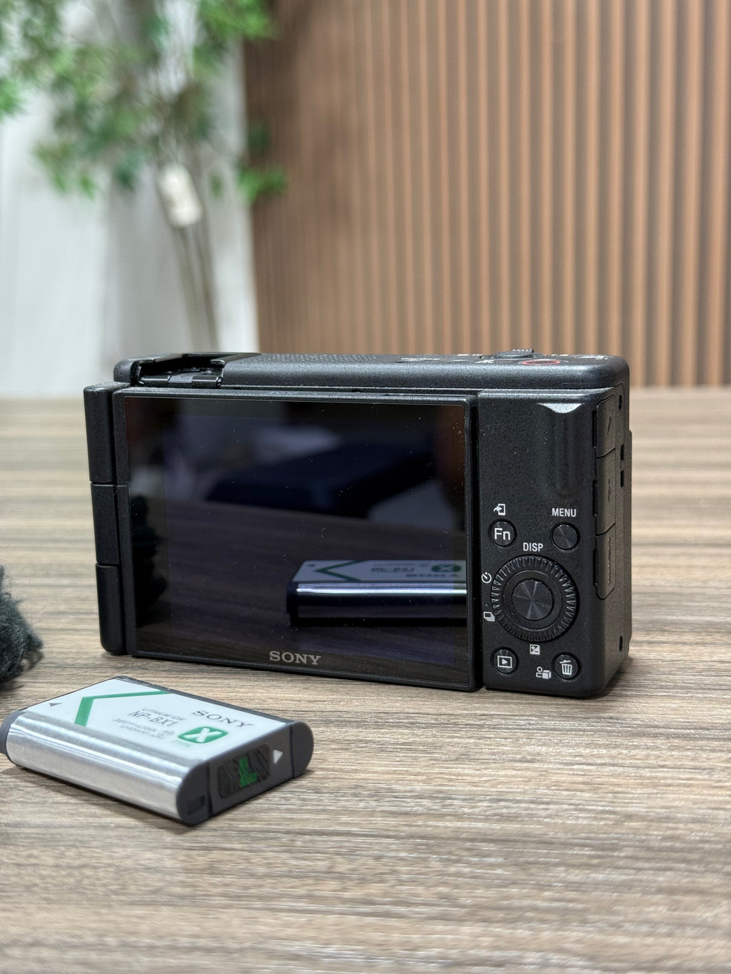 Sony ZV-1F Vlogging Camera Bundle