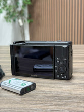 Load image into Gallery viewer, Sony ZV-1F Vlogging Camera Bundle
