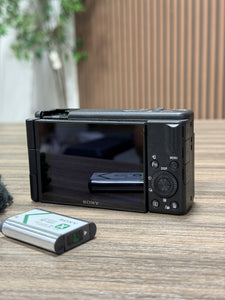 Sony ZV-1F Vlogging Camera Bundle