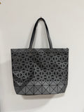 22" Prism Bag Grey