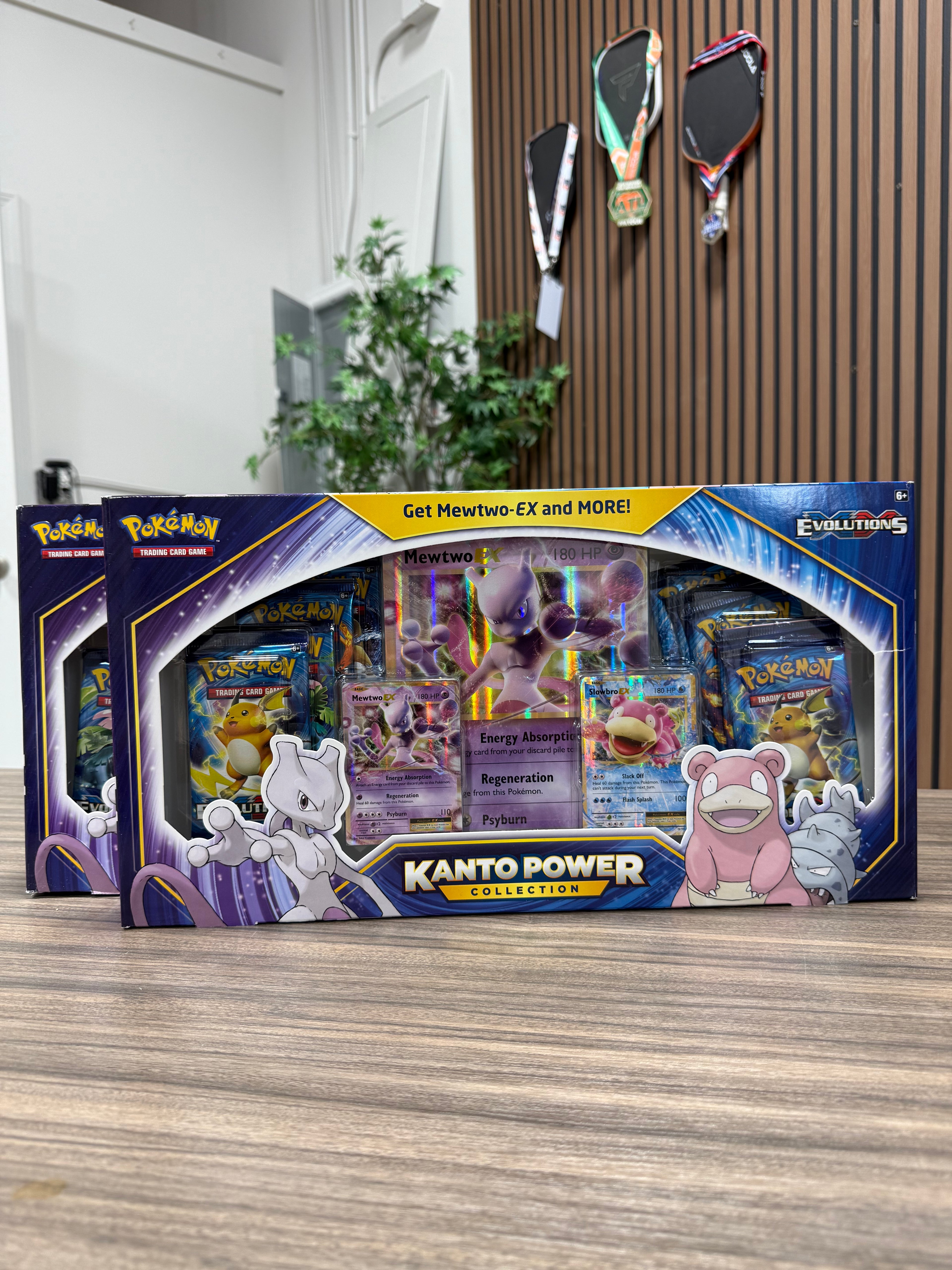 Pokemon Kanto Power MewTwo Box (1)