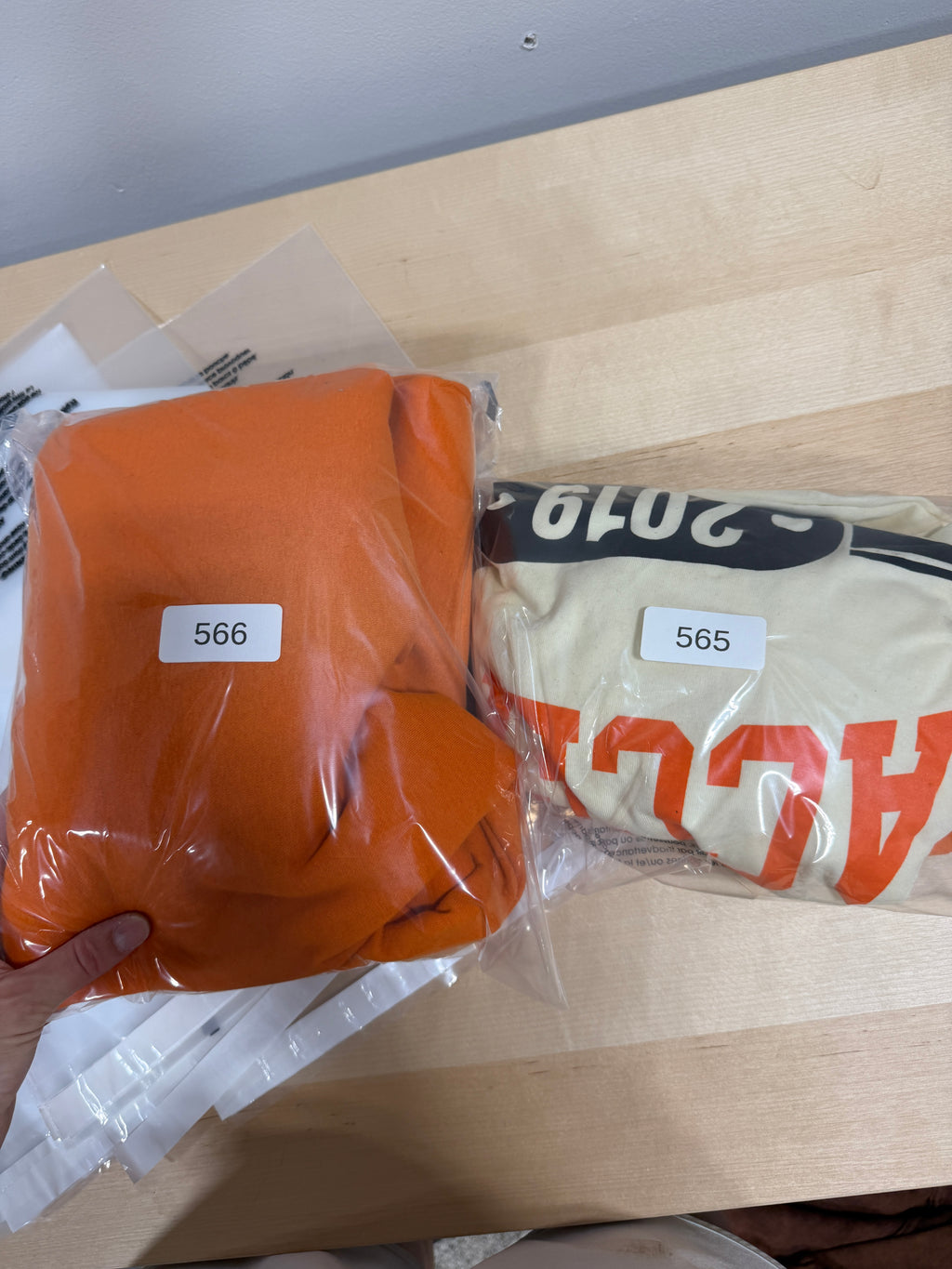 Baccends cream & orange sweat set men's sz 2XL