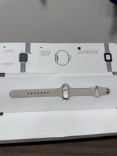 Load image into Gallery viewer, Apple Watch Band Tan
