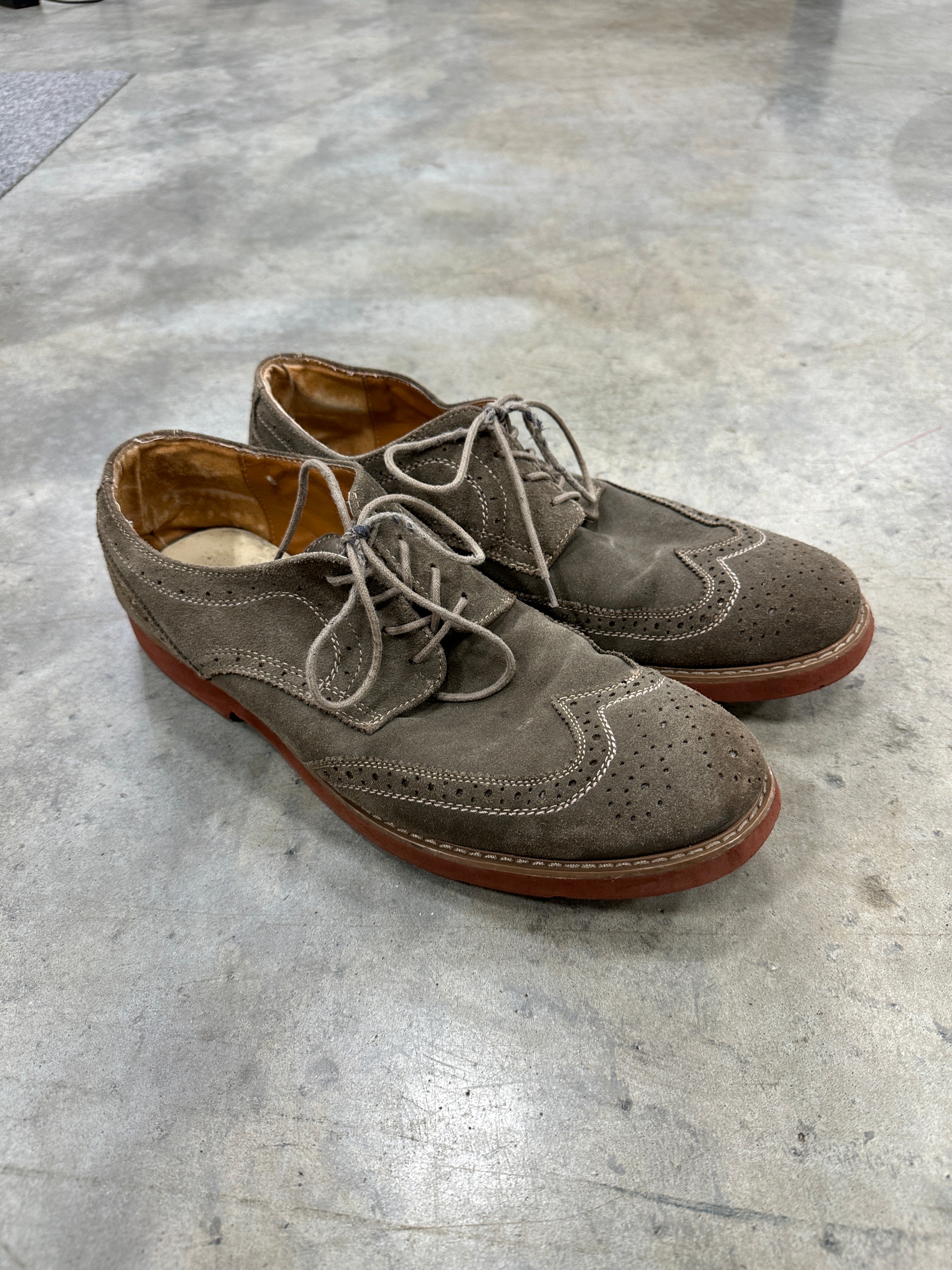 GBX Shoes Size 13