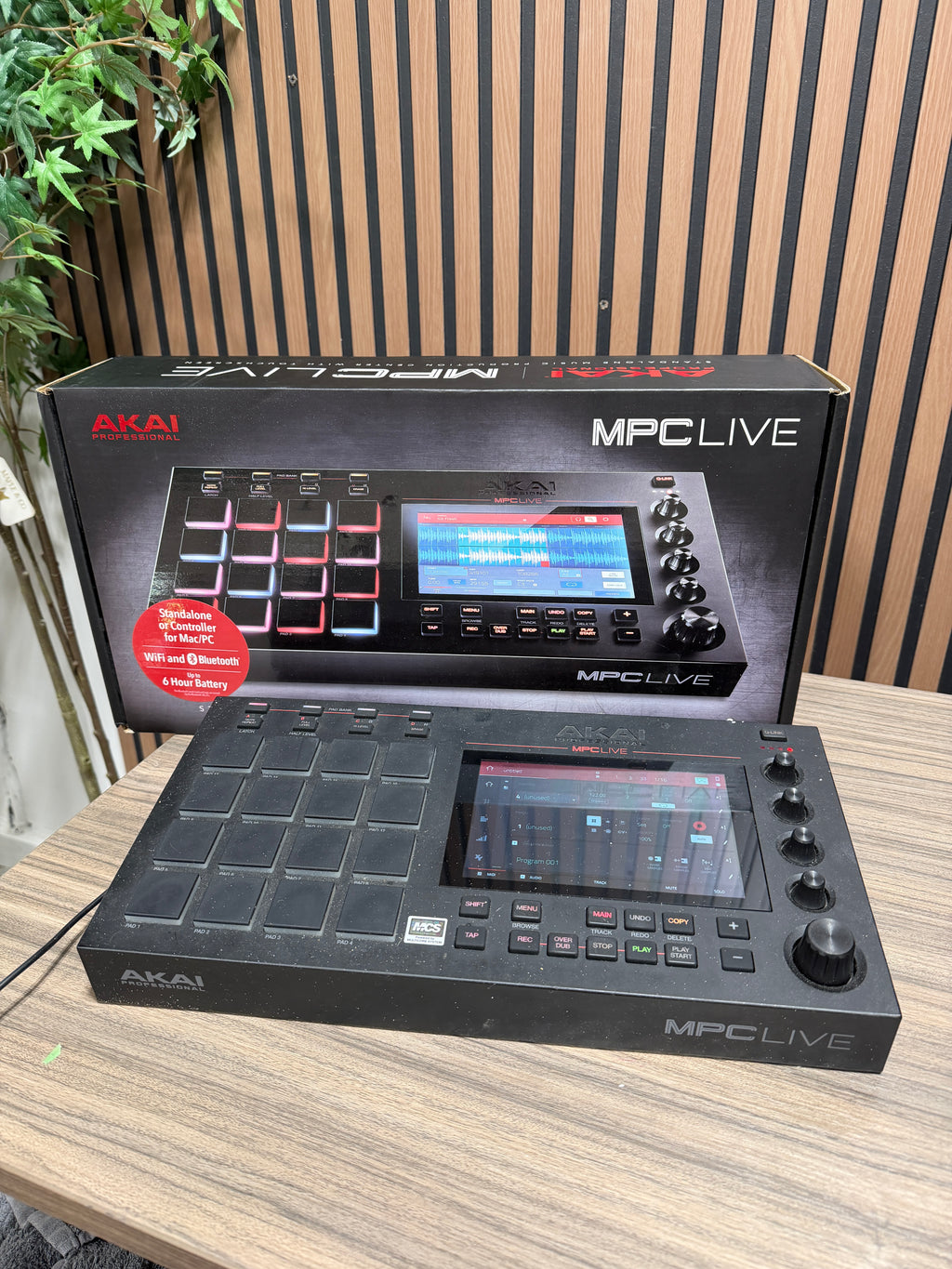 Akai Professional MPC Live 1 Standalone Sampler Sequencer 16 Pads Touchscreen Used Pre-Owned