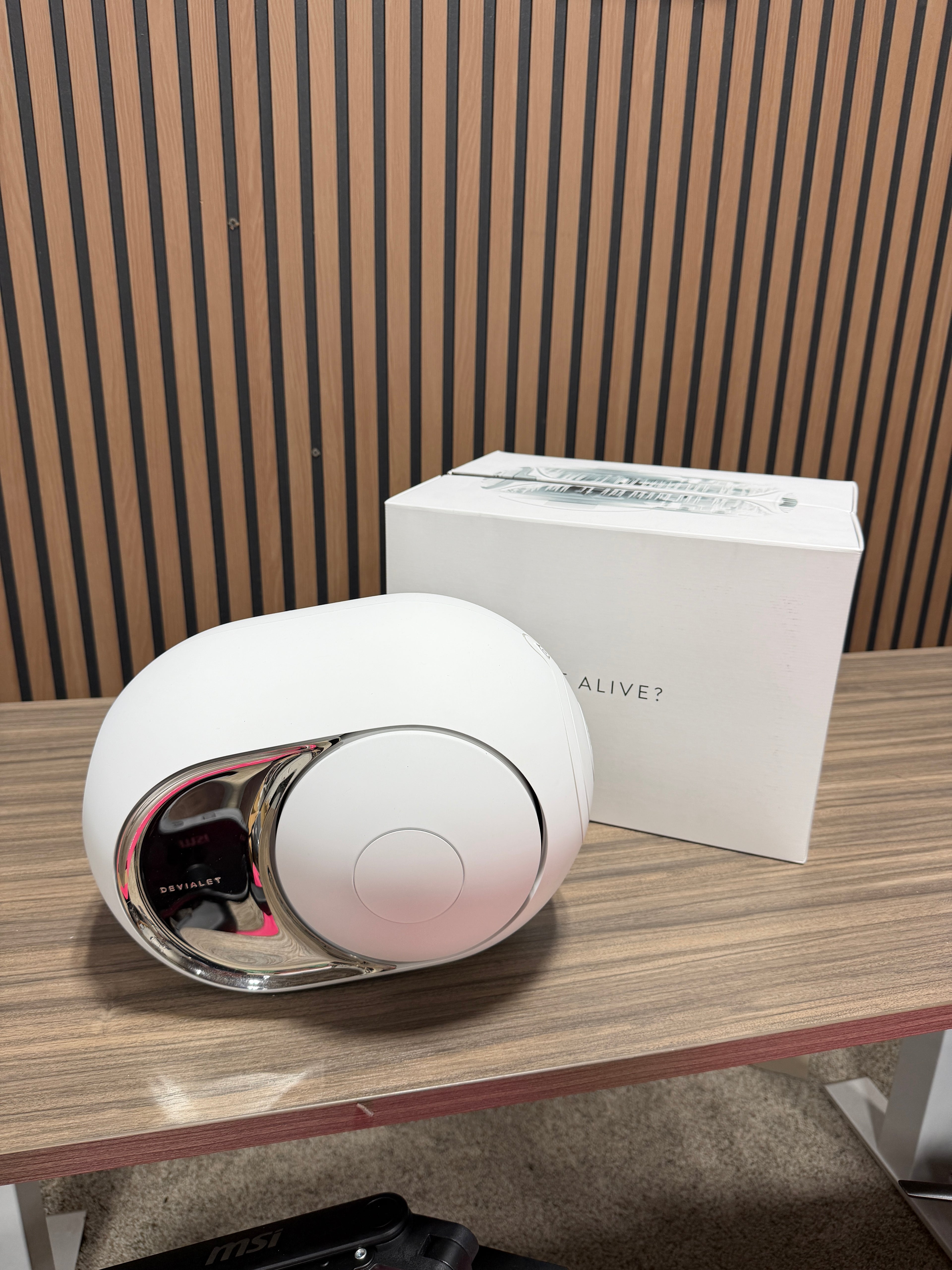 Devialet Phantom Ultimate 108 dB Home Speaker - Light Pearl