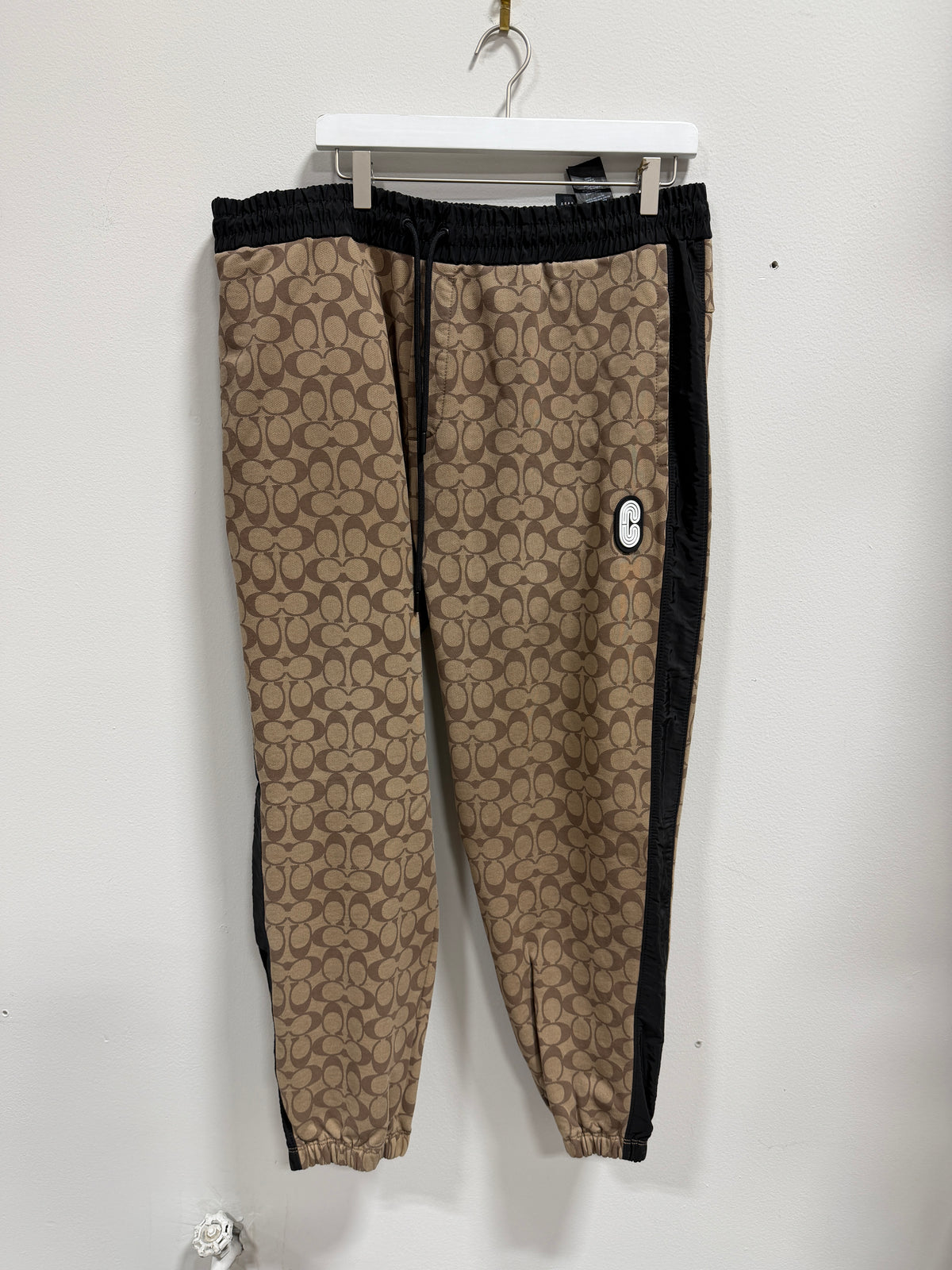 Coach Signature Jogger Size 2XL