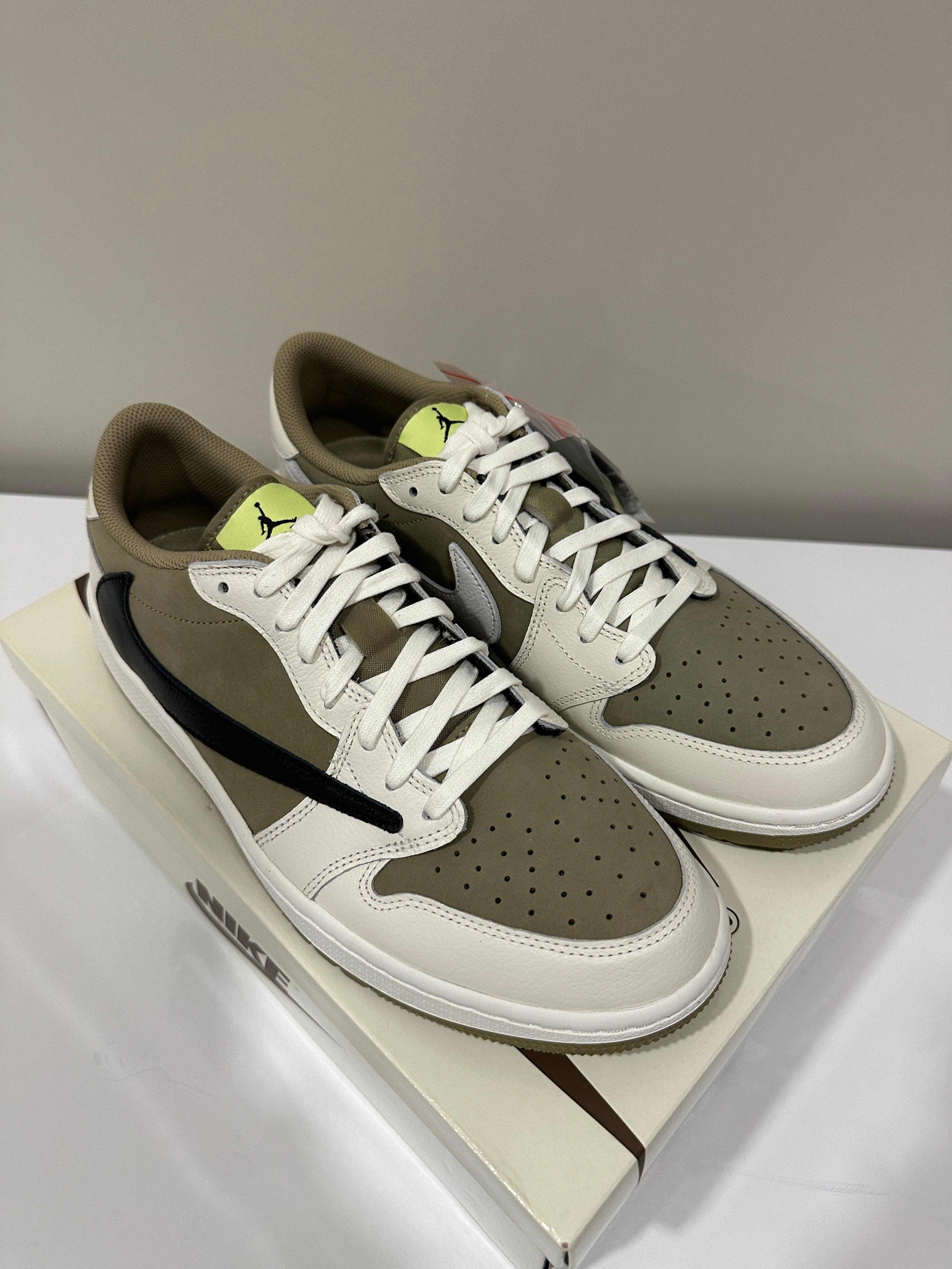 Jordan 1 Retro Low Golf Travis Scott Neutral Olive Sz 11