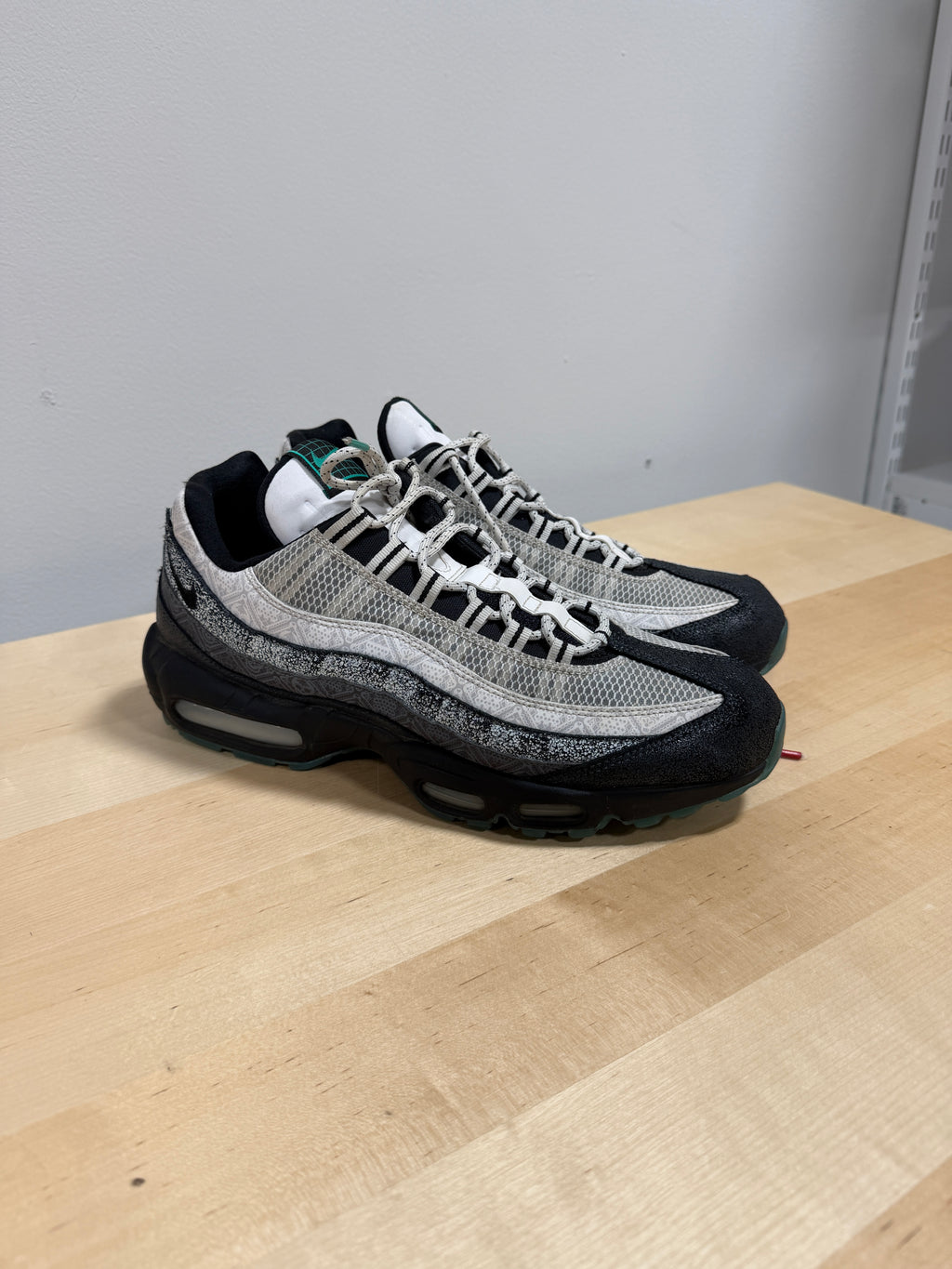 Nike Air Max 95 Day of the Dead (2019) Sz 12