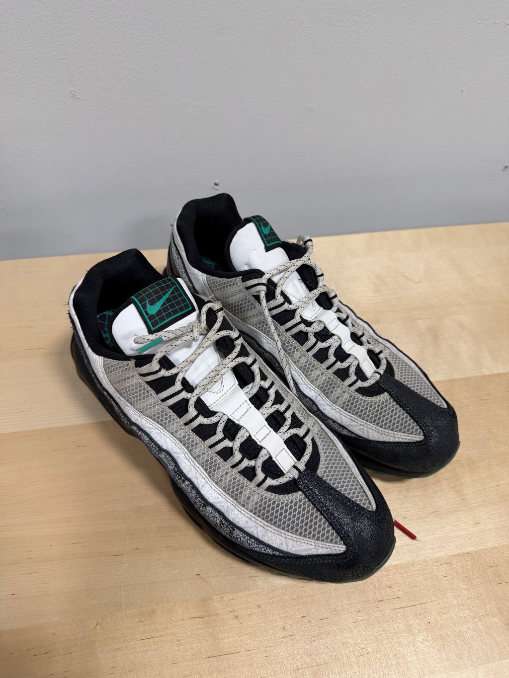 Nike Air Max 95 Day of the Dead (2019) Sz 12