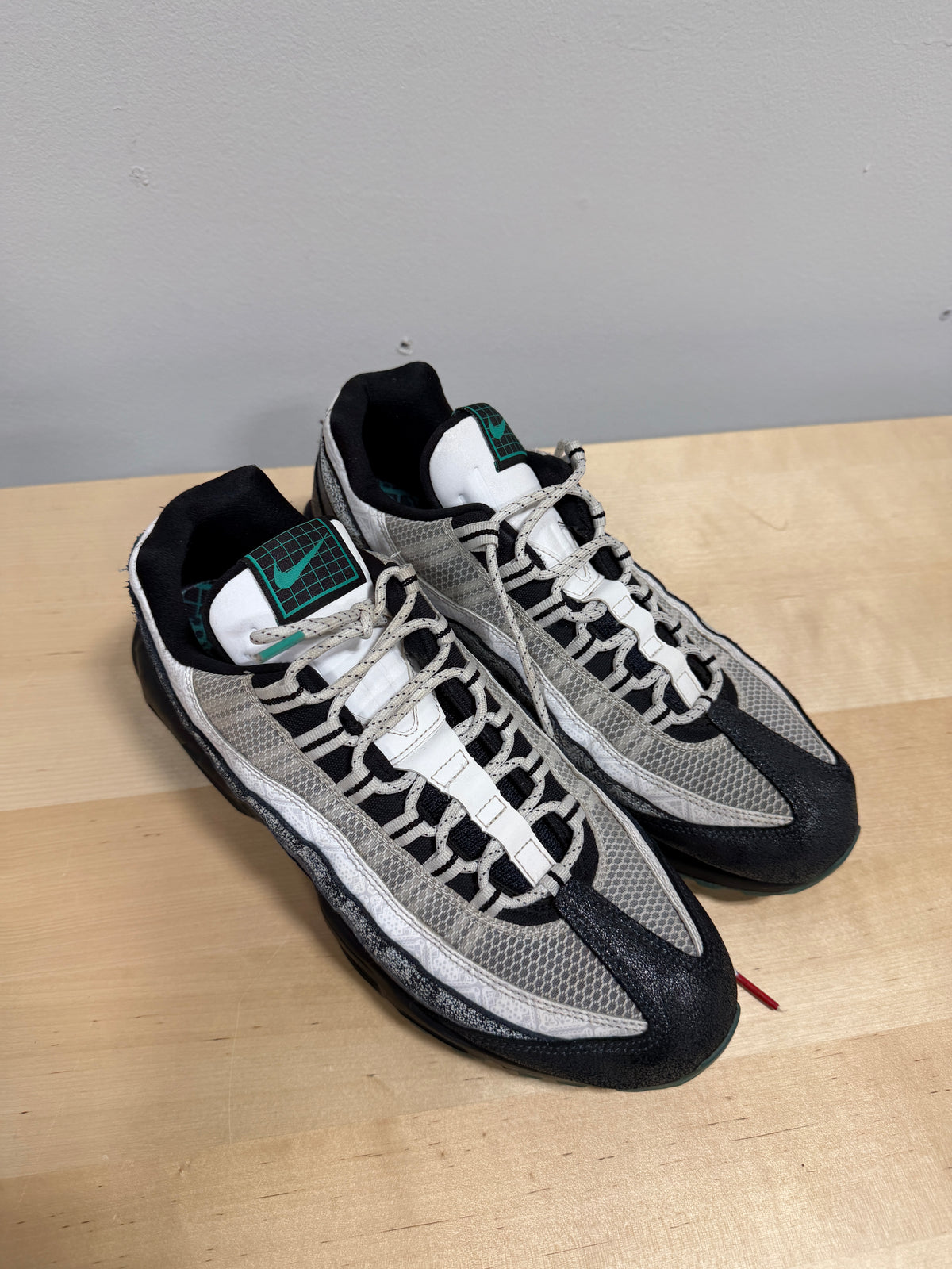 Nike Air Max 95 Day of the Dead (2019) Sz 12