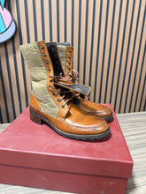 Load image into Gallery viewer, Wolverine 1000 mile boots Size 11
