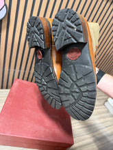 Load image into Gallery viewer, Wolverine 1000 mile boots Size 11
