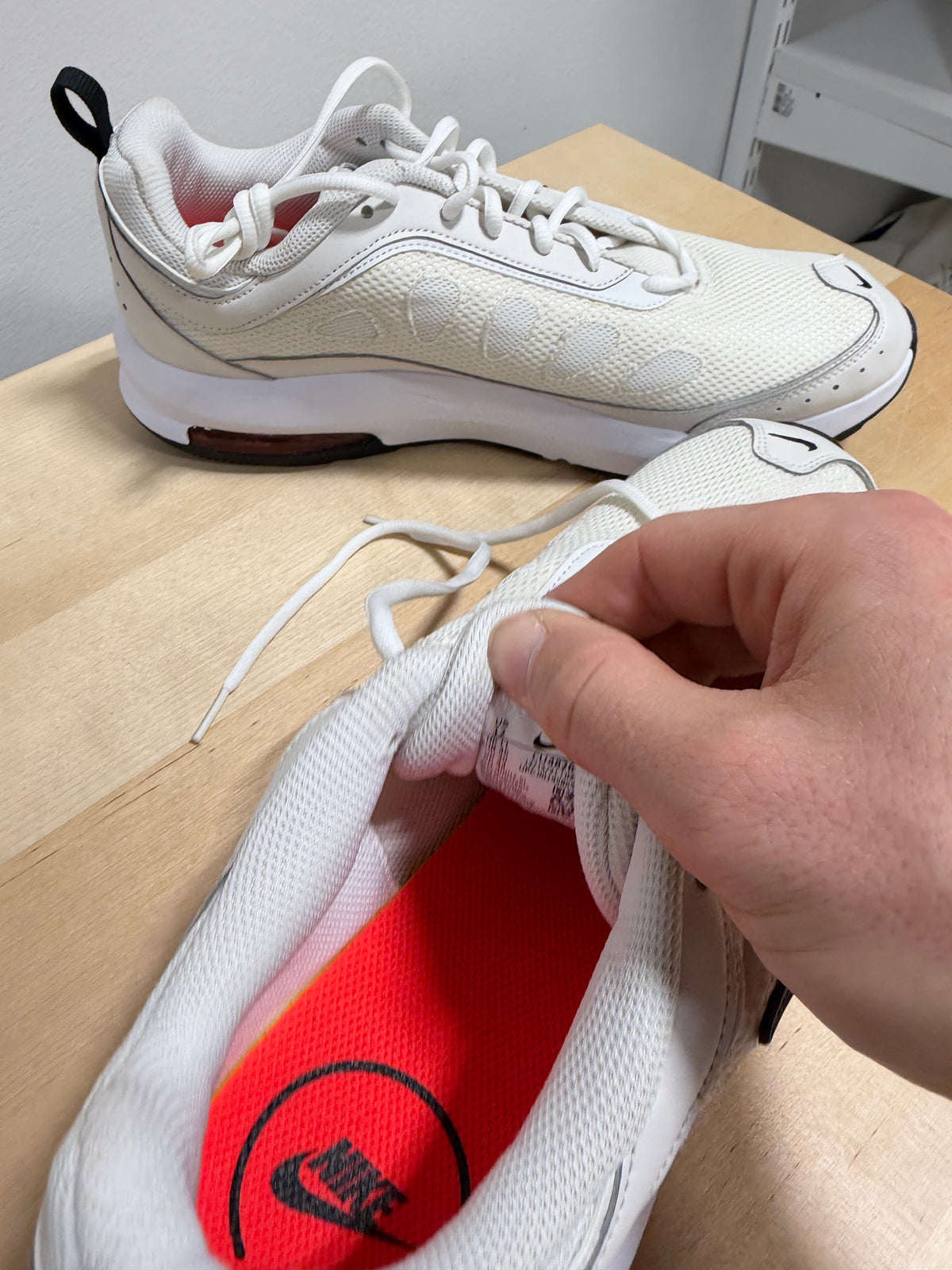 NEW Nike Air Max AP Sumit White Sz 12